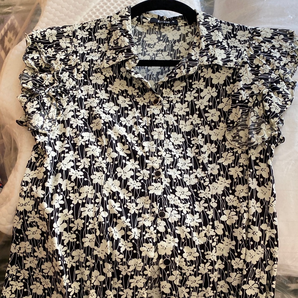 Elegant Black and Cream Floral Button Down Shirt